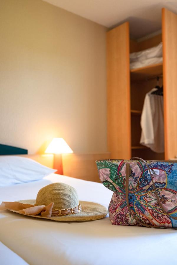 Hotel ibis Autun Exterior foto
